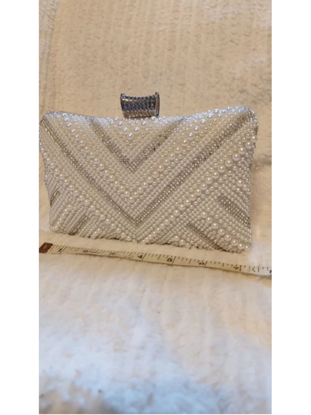 Women's White Silver Beaded Clutch shiny rhinestones new with tags